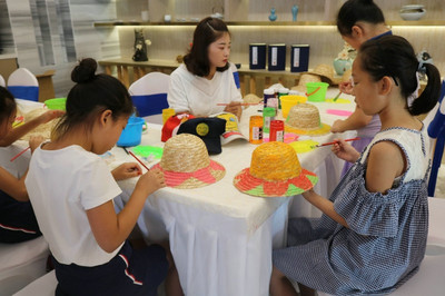 中建·觀湖瓏府遮陽帽DIY奇趣上演，夏日創(chuàng)意手工制作活動圓滿舉行